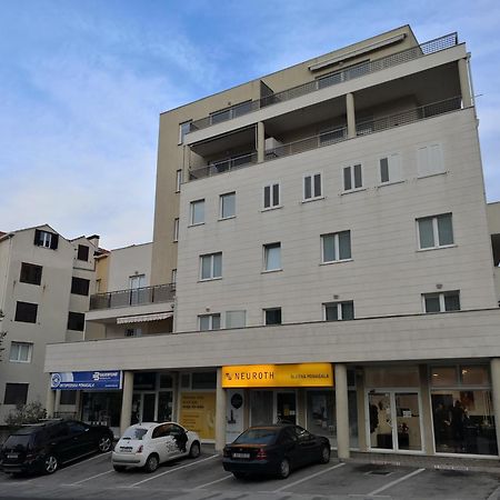 Apartment Nik - Cosy And Stylish 두브로브니크 외부 사진